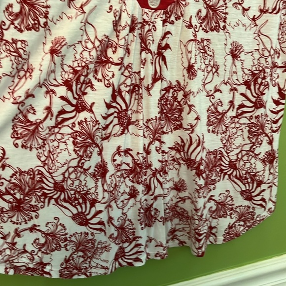 EUC Common Thread Embroidered Top - Picture 3 of 6